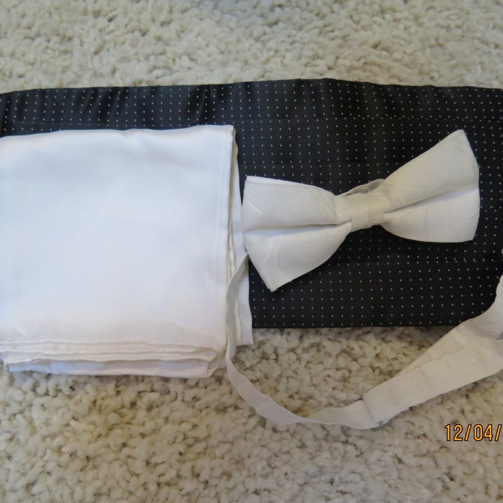 SILK Black Ivory Cummerbund Ivory Bow Tie Pocket Square Wedding Tuxedo